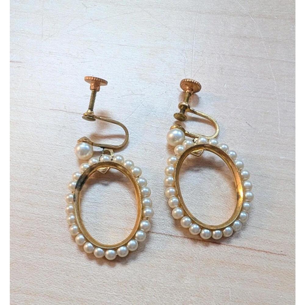 Vintage Hoops 50s Faux Pearl Hoop Dangle Screw back Earrings